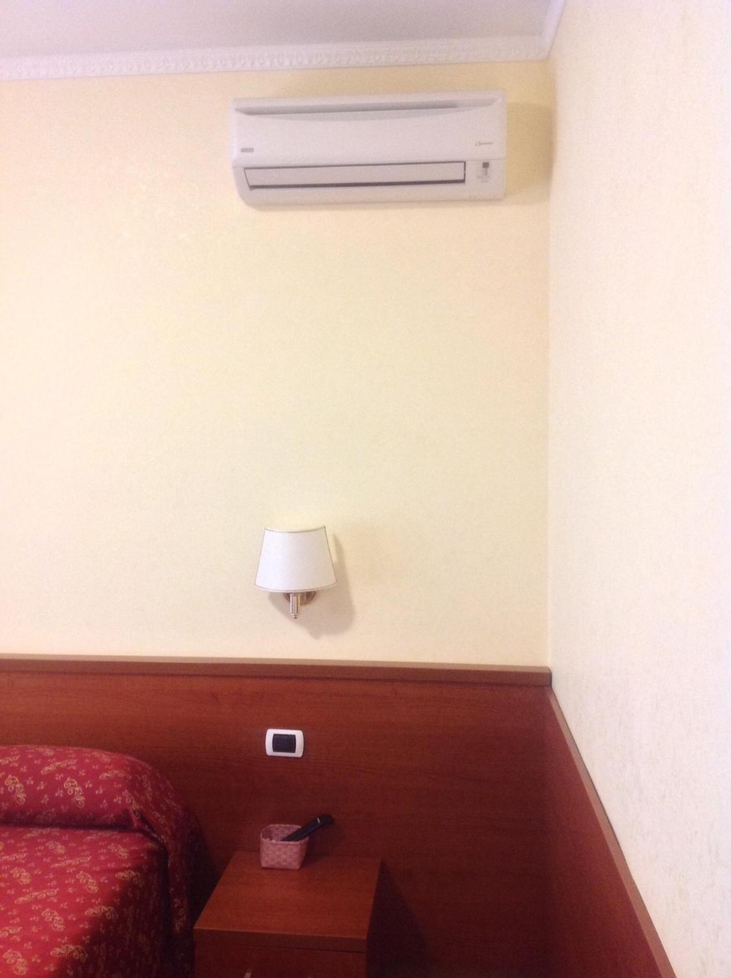 Residenza Fermi Hotel Rome Bilik gambar